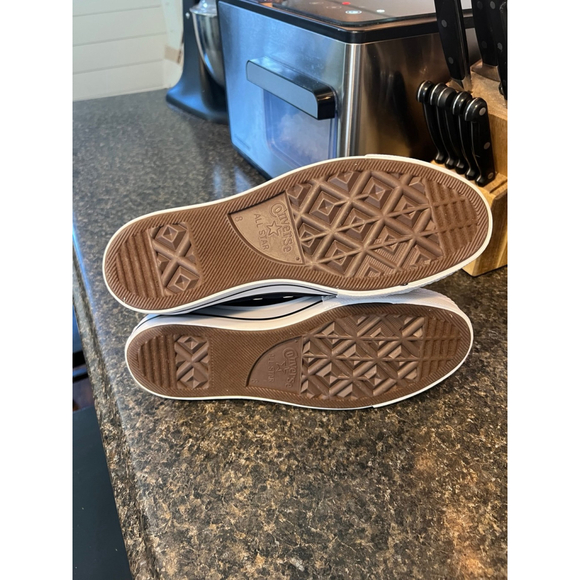 New Converse Chuck Taylor All Star High-Top Platform Sneaker - Women's - Picture 7 of 12